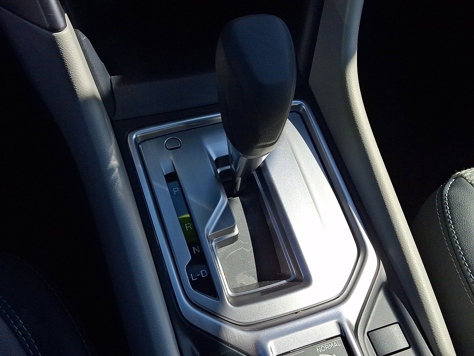 Certified 2023 Subaru Forester Premium AWD/4WD image 16