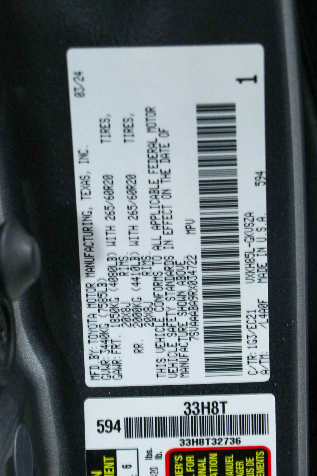 Used 2024 Toyota Sequoia SR5 w/ SR5 Premium Package AWD/4WD image 37