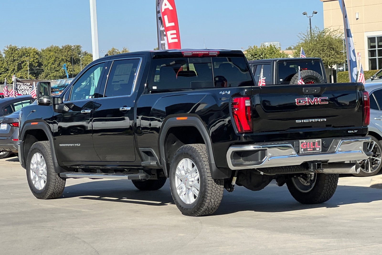 New 2024 GMC Sierra 2500 SLT w/ SLT Premium Package image 4
