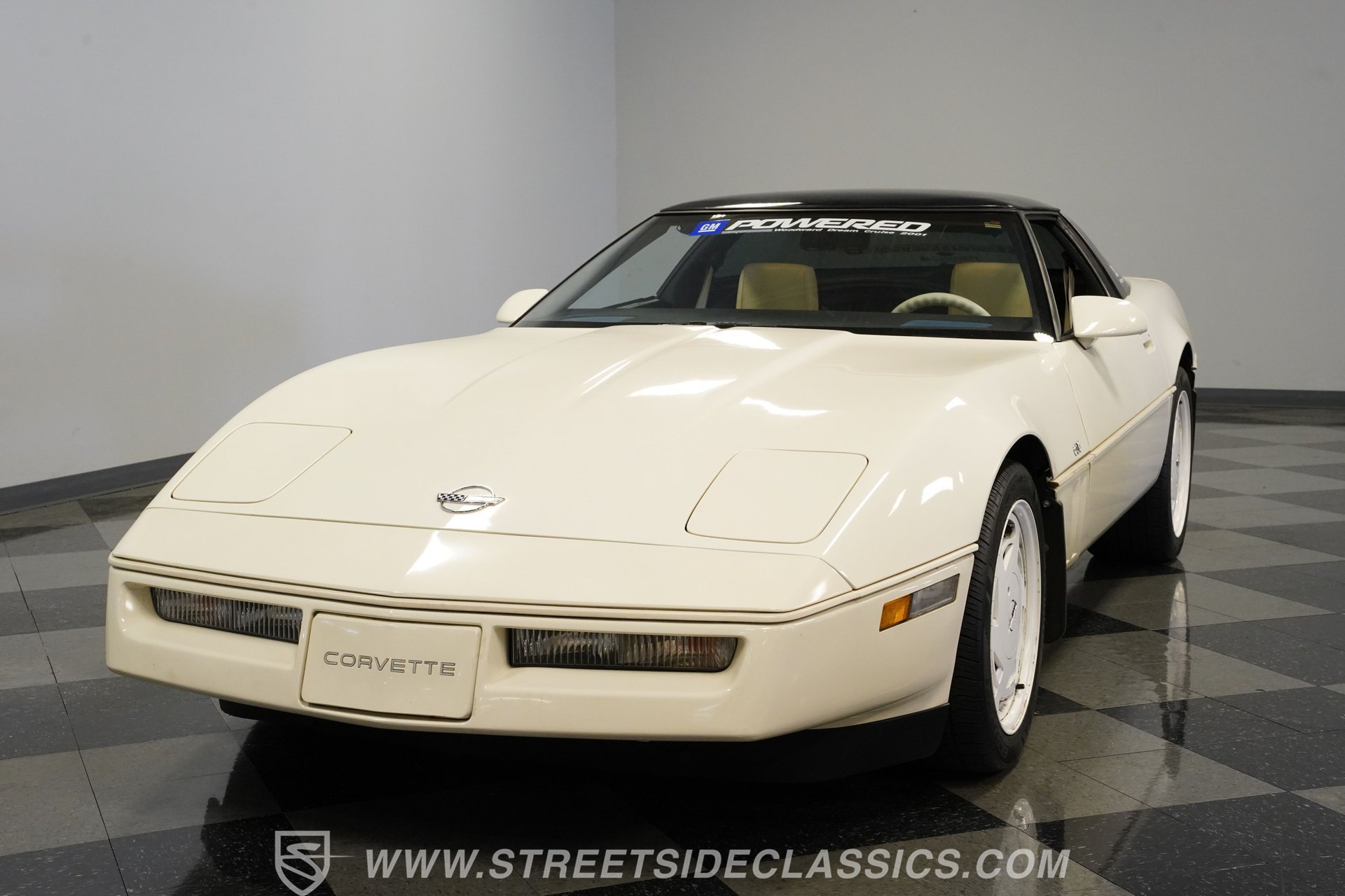 Used 1988 Chevrolet Corvette Coupe RWD image 19
