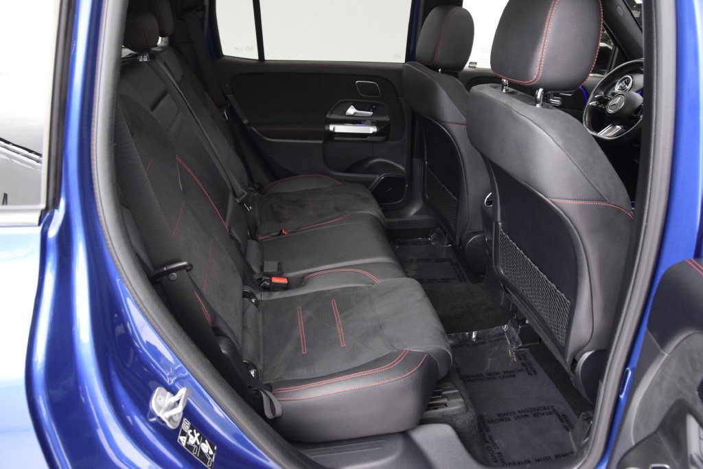 Used 2024 Mercedes-Benz GLB 250 image 19