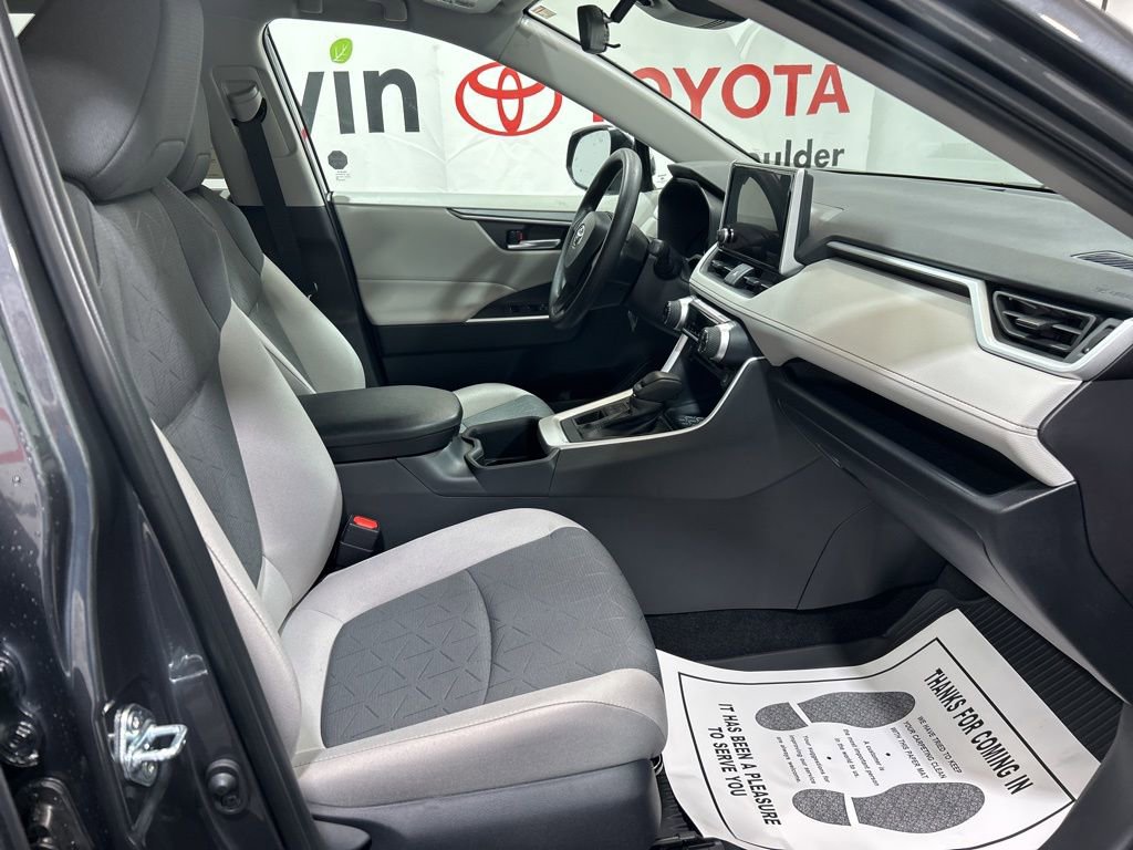 Used 2025 Toyota RAV4 XLE image 13