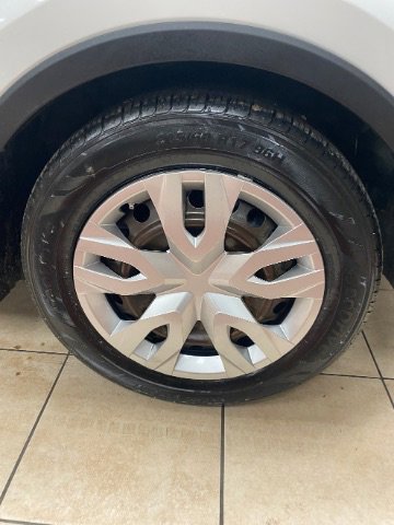 Used 2021 Toyota C-HR LE image 27