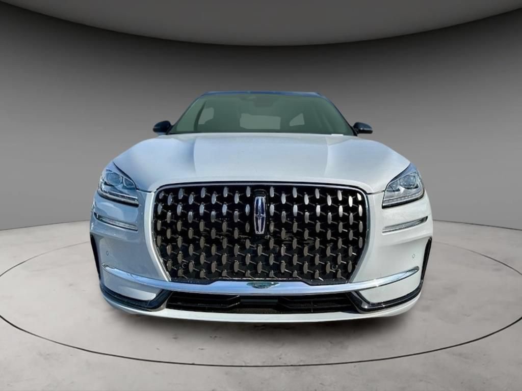 New 2025 Lincoln Corsair Grand Touring w/ Equipment Group 302A AWD/4WD image 2