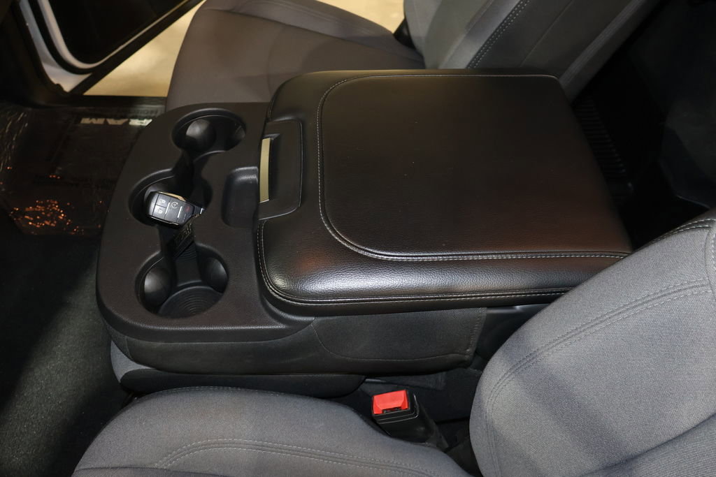 Used 2019 RAM 3500 Big Horn image 29