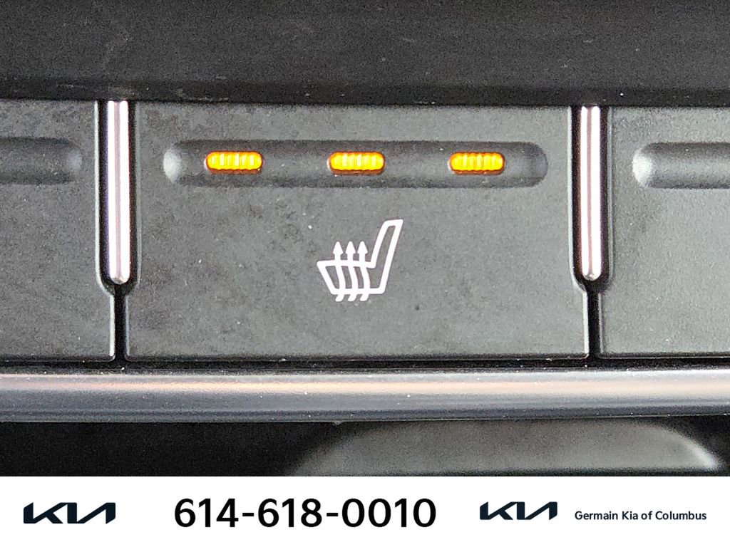 Certified 2019 Kia Sorento LX w/ LX Convenience Package image 30