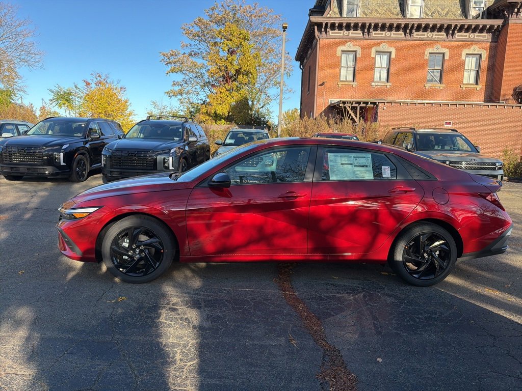 New 2026 Hyundai Elantra Sport image 4