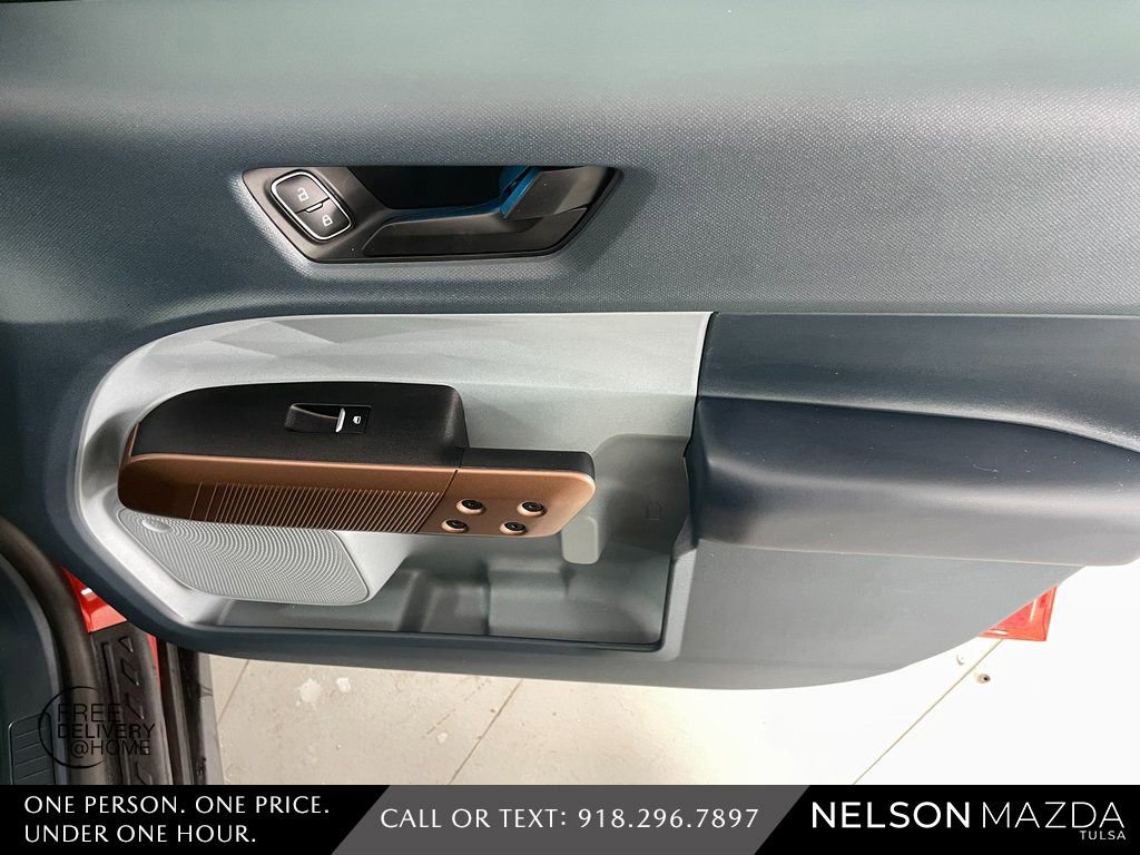 Used 2023 Ford Maverick Lariat w/ Equipment Group 500A Standard image 40