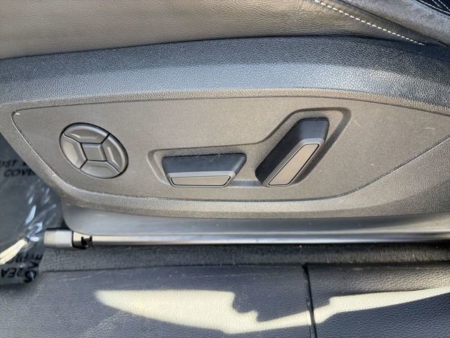 Used 2019 Audi Q3 2.0T Premium Plus w/ Premium Plus Package image 21