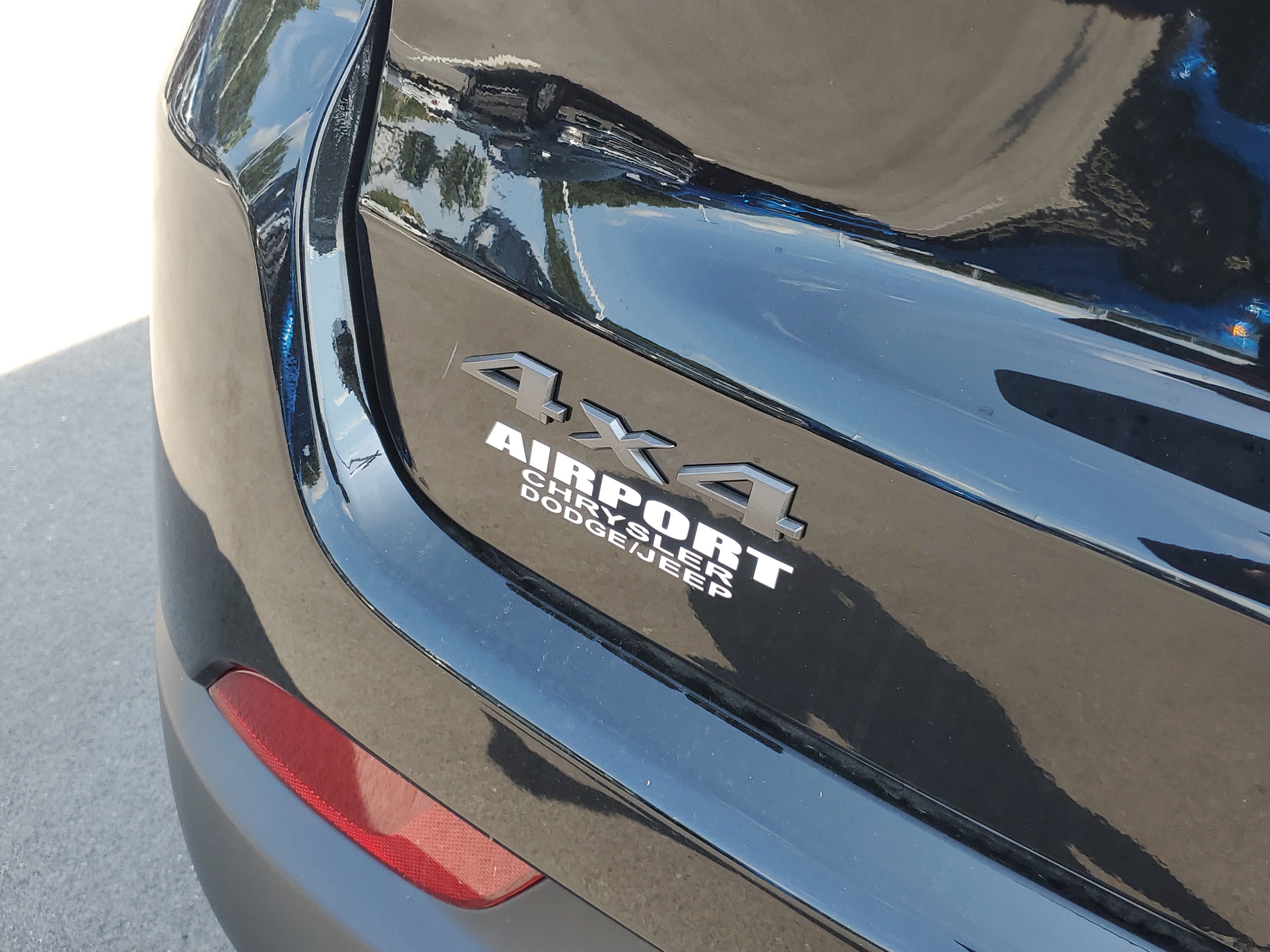New 2026 Jeep Compass Latitude AWD/4WD image 6