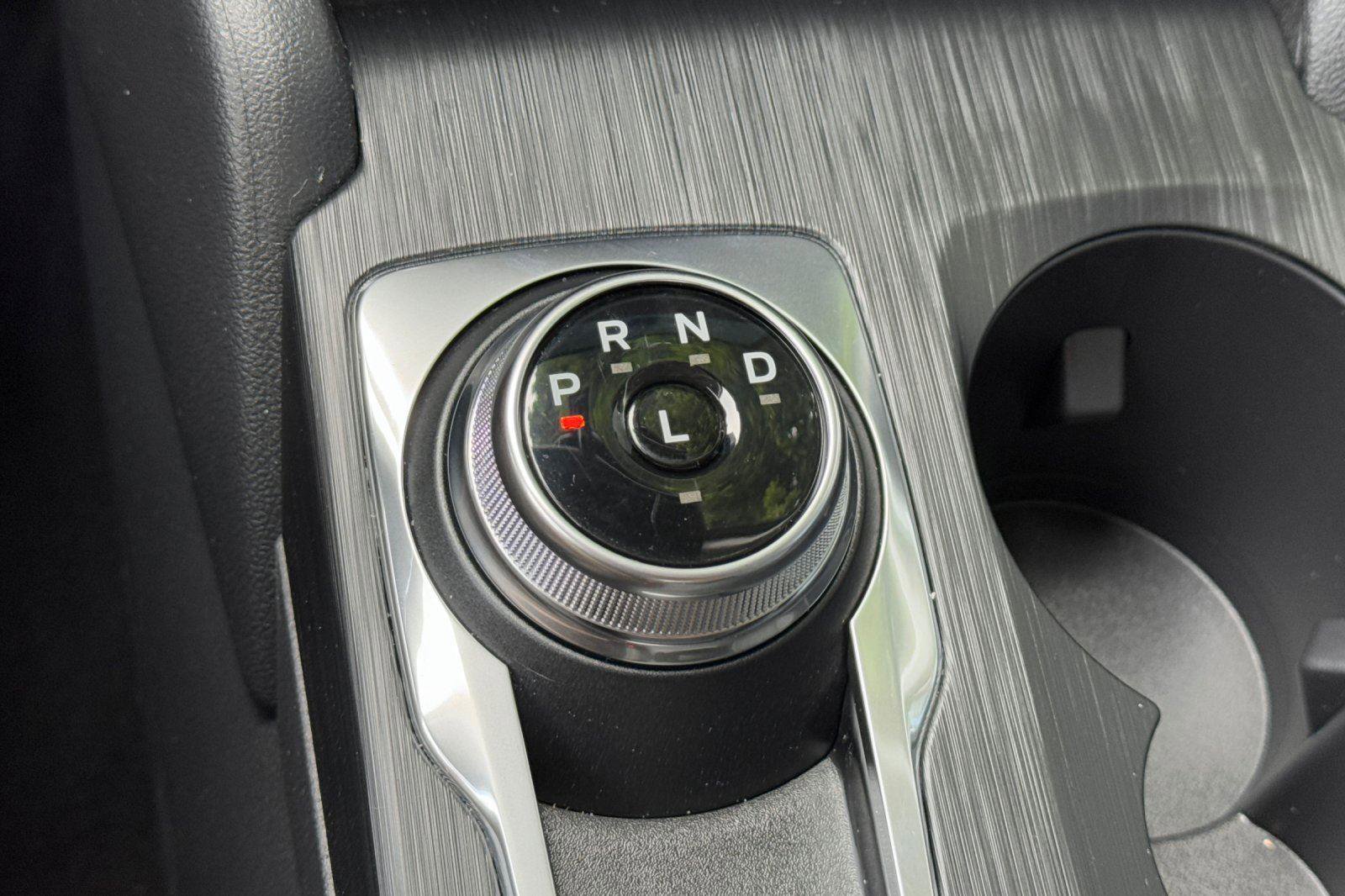 New 2025 Ford Escape PHEV image 19