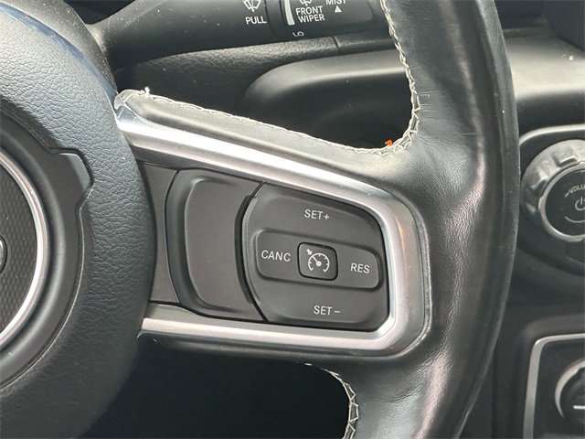 Used 2020 Jeep Gladiator Overland image 25