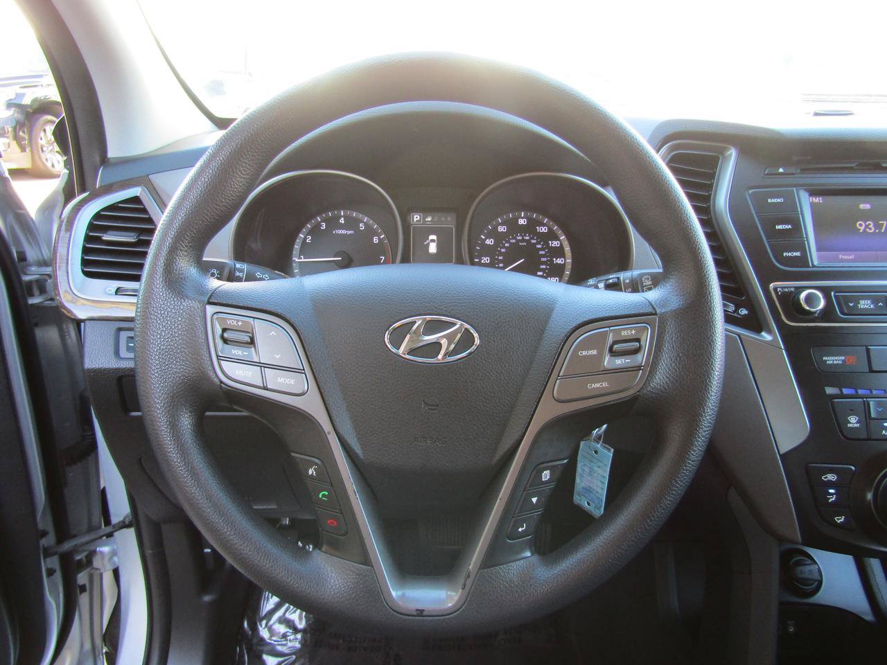 Used 2018 Hyundai Santa Fe Sport FWD image 13