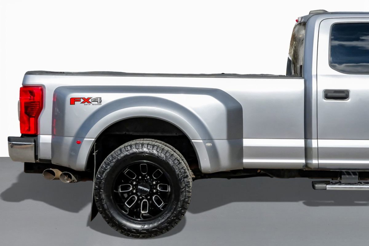 Used 2022 Ford F350 XL w/ STX Appearance Package image 7