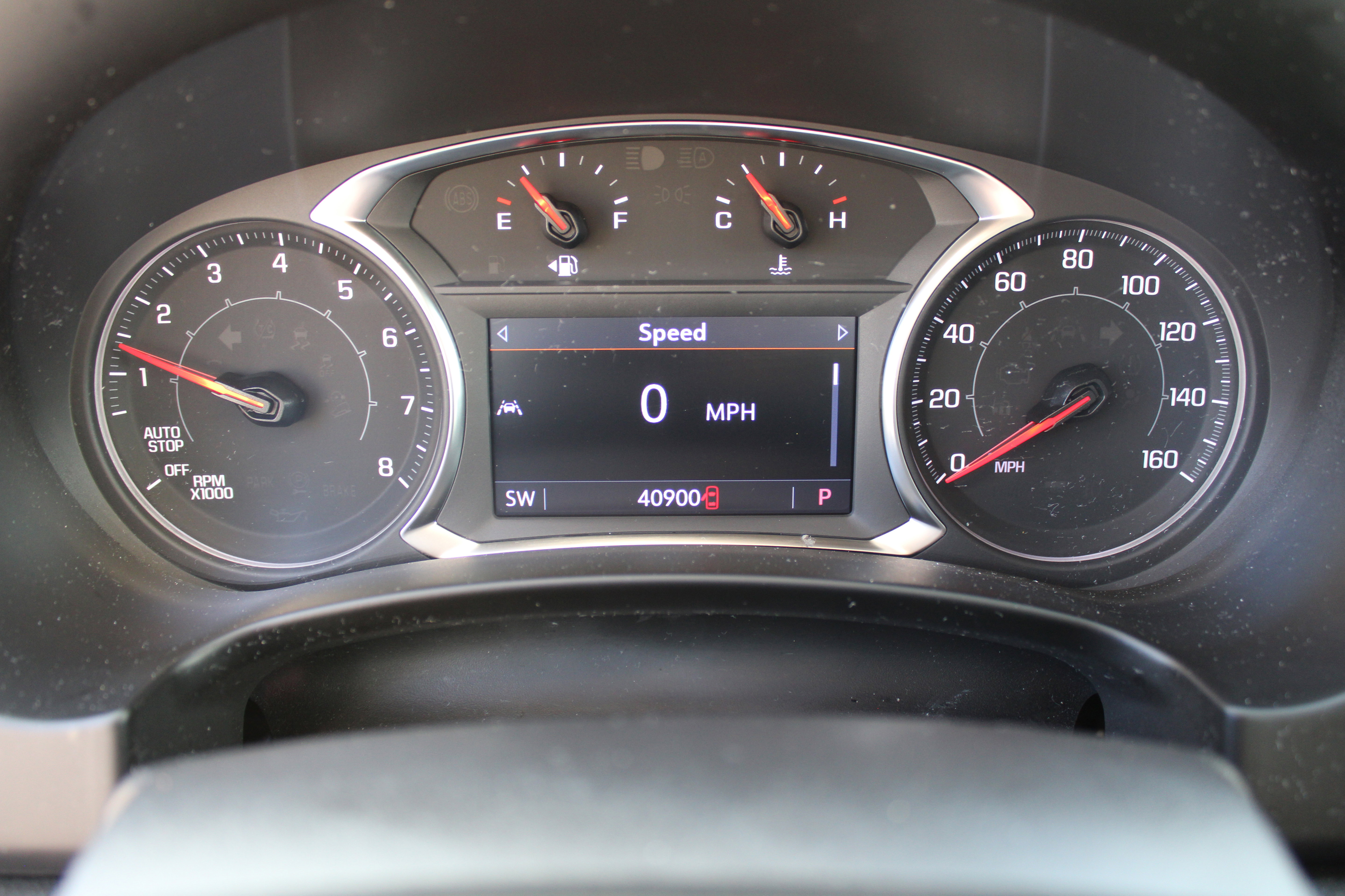 Used 2024 GMC Terrain SLT image 13