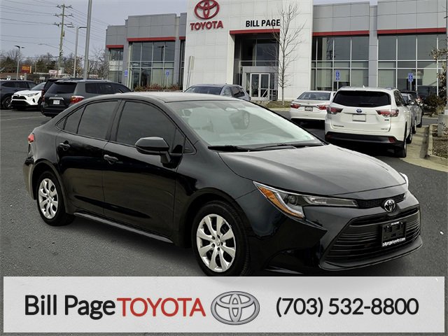 Certified 2025 Toyota Corolla LE image 1