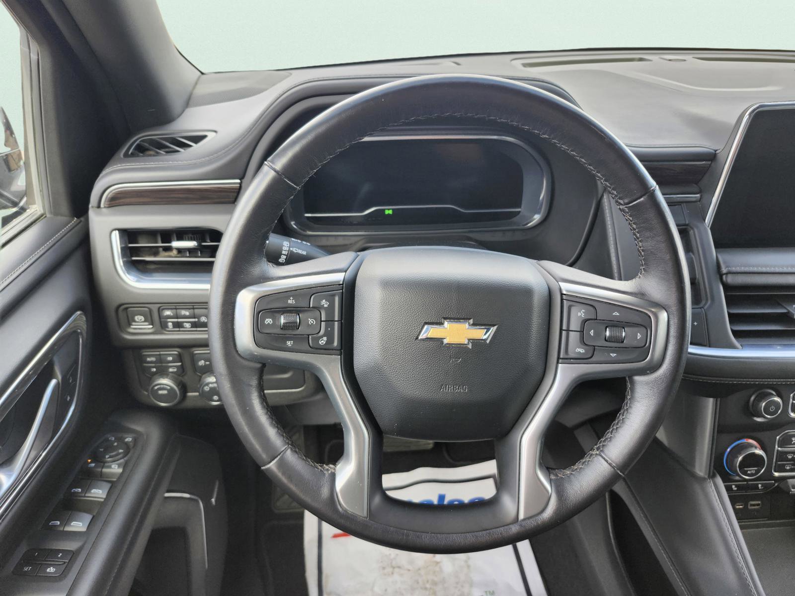 Used 2022 Chevrolet Tahoe LT w/ Luxury Package image 11
