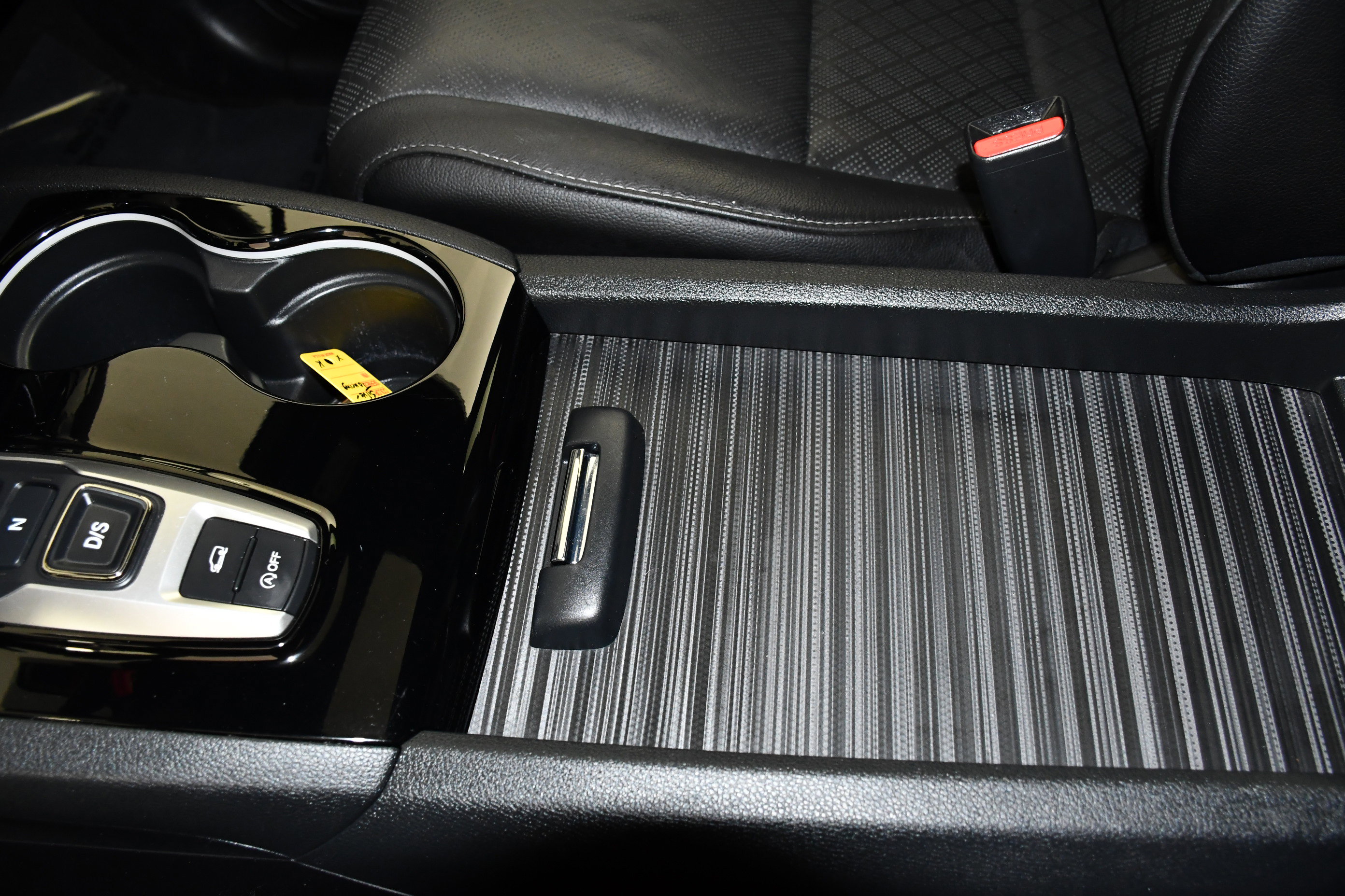 Used 2021 Honda Passport Touring image 32