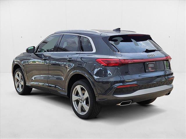 New 2025 Audi Q5 Premium Plus w/ Premium Plus AWD/4WD image 8