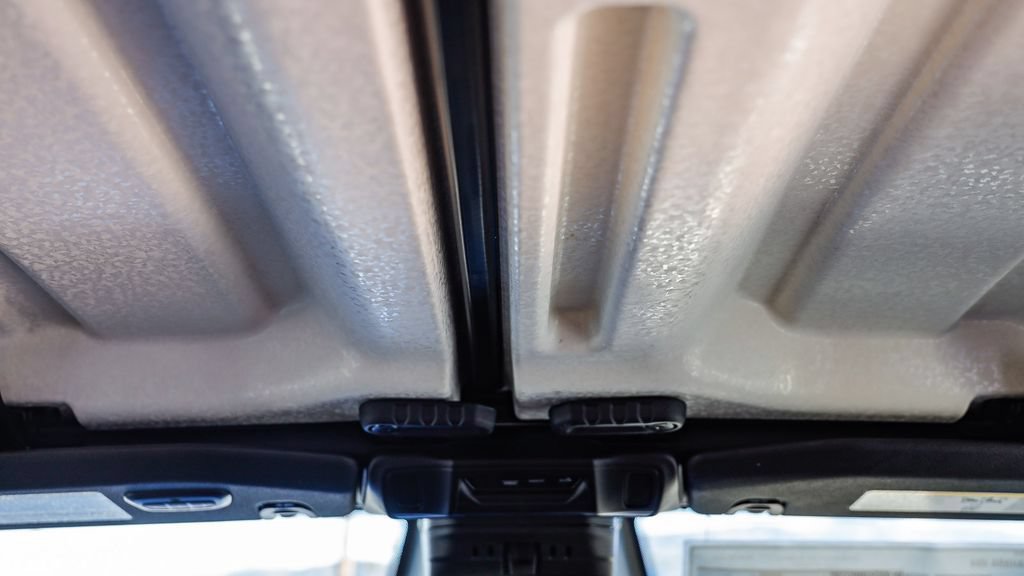 New 2026 Jeep Gladiator Sport AWD/4WD image 17