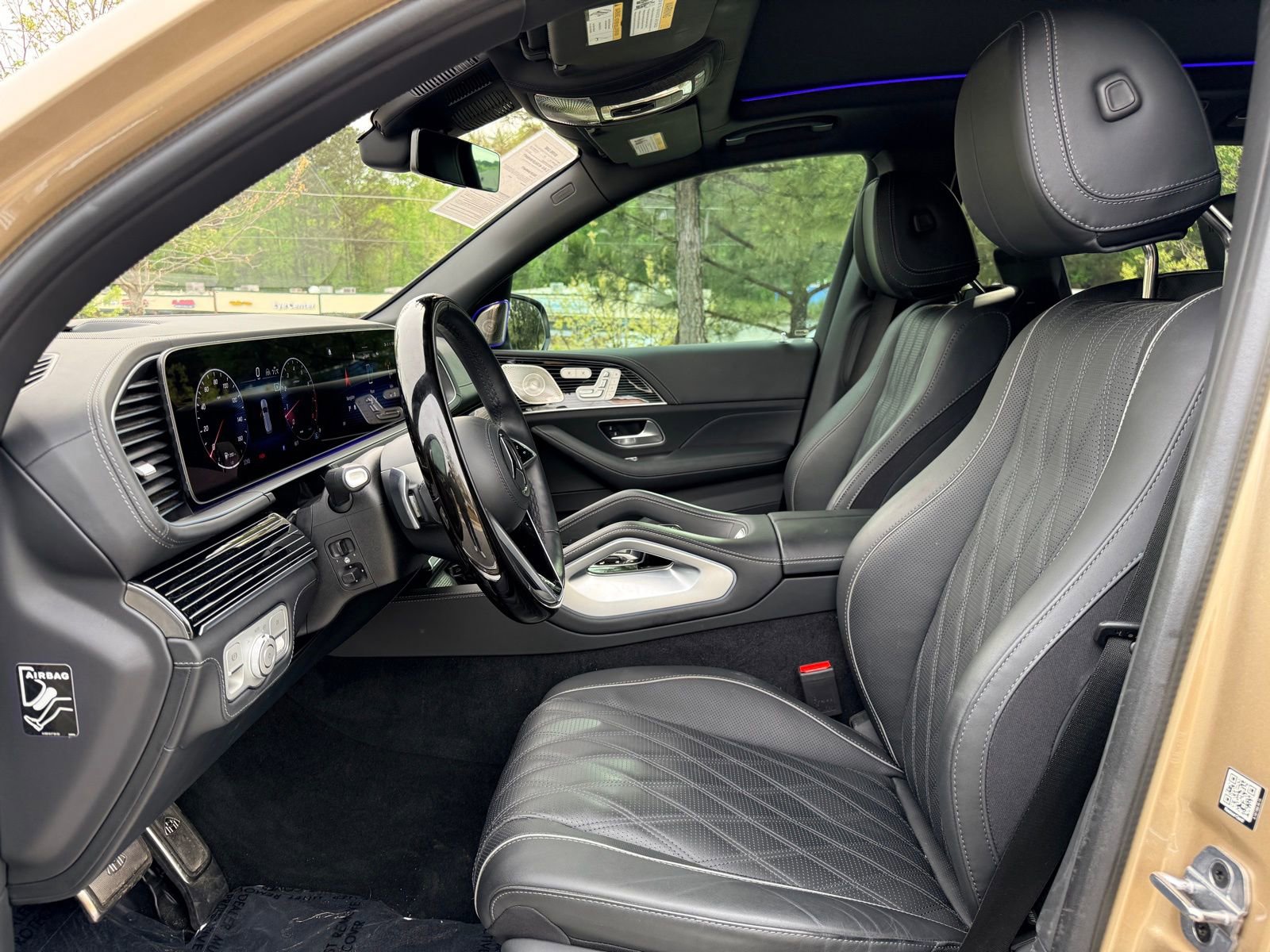 Used 2024 Mercedes-Benz Maybach GLS 600 4MATIC image 36