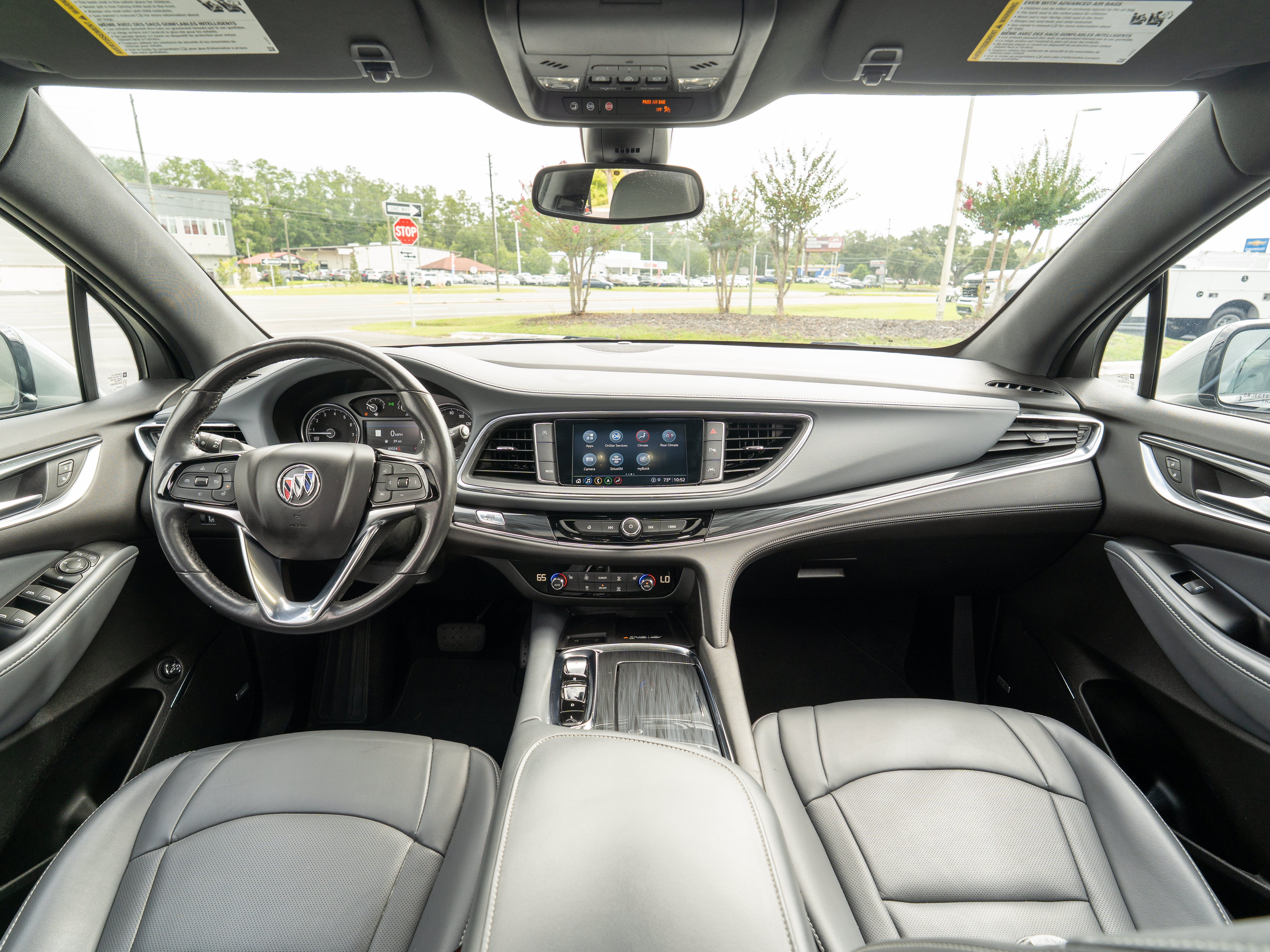 Used 2024 Buick Enclave Essence w/ Experience Buick Package FWD image 15