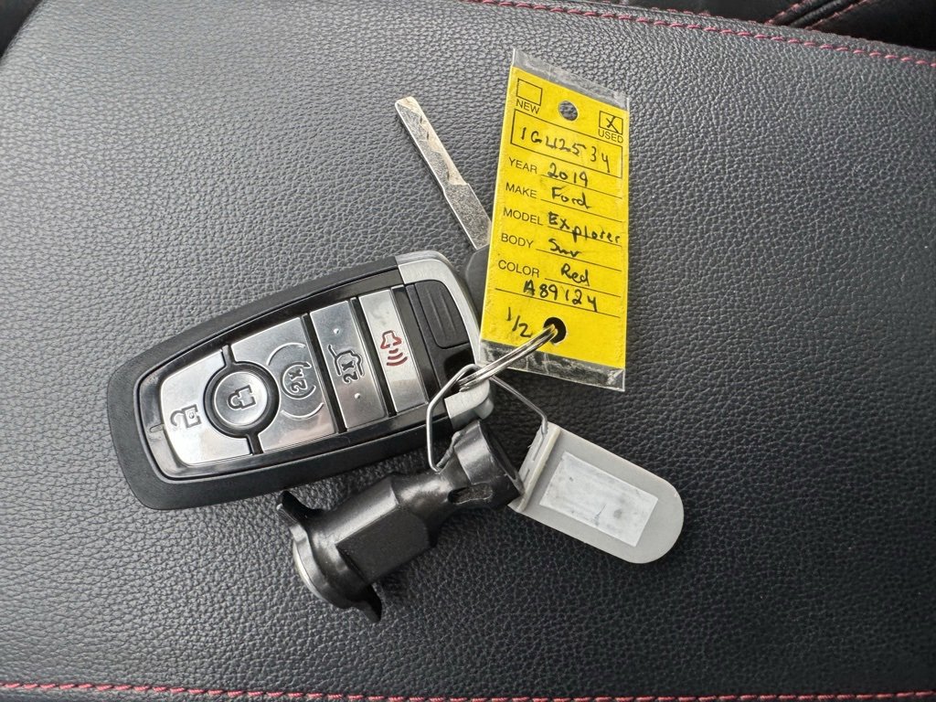 Used 2019 Ford Explorer Sport w/ Equipment Group 401A image 12