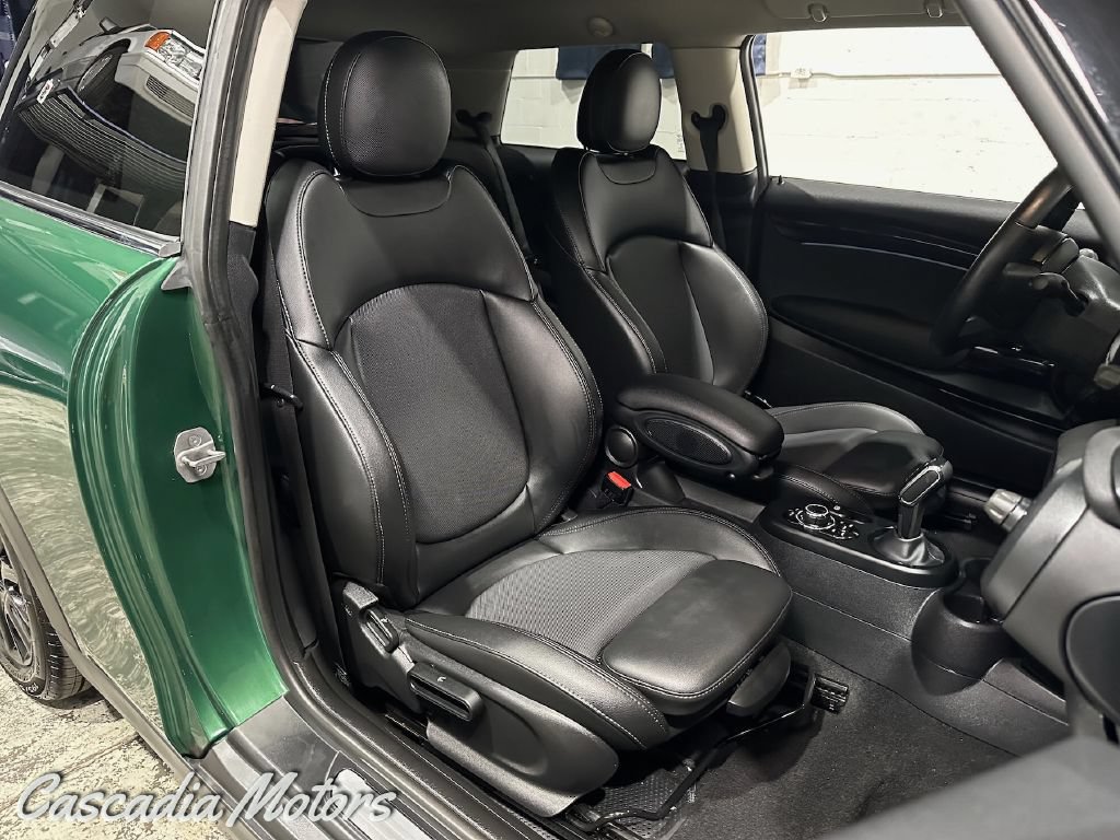 Used 2022 MINI Cooper SE FWD image 15