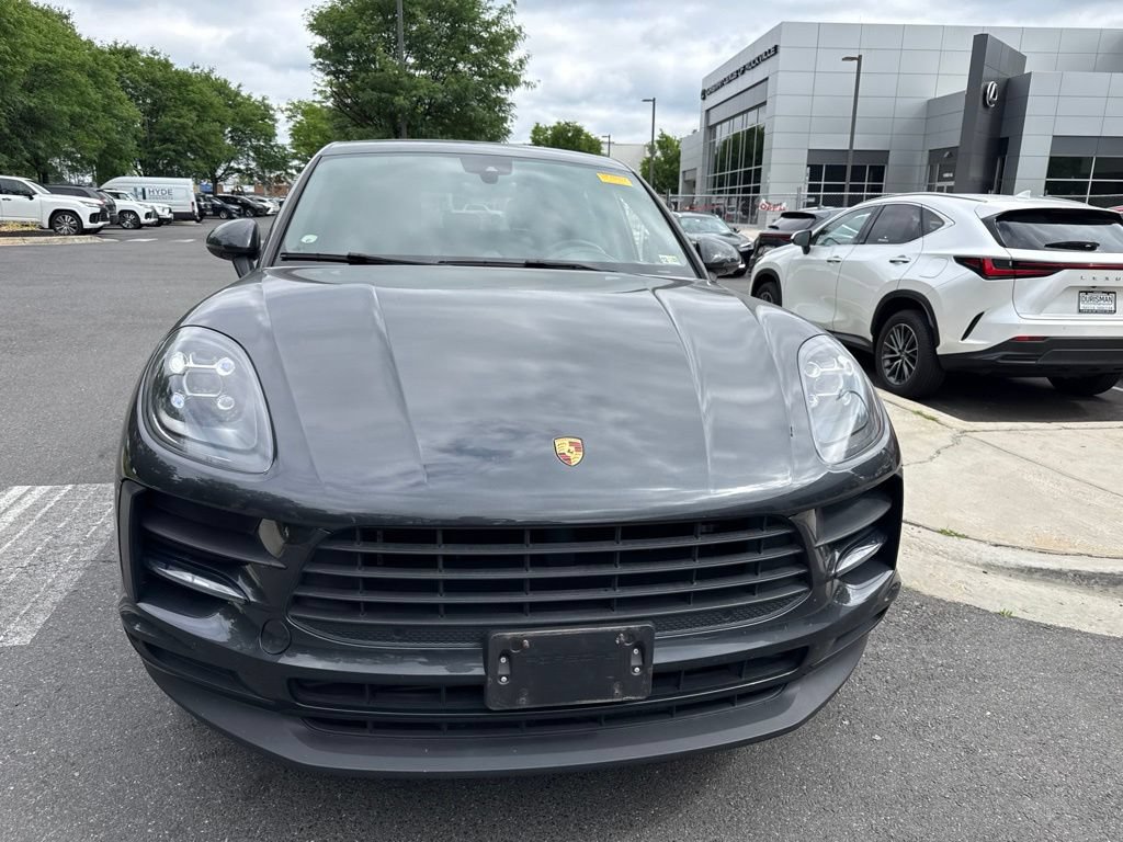 Used 2019 Porsche Macan AWD/4WD image 2