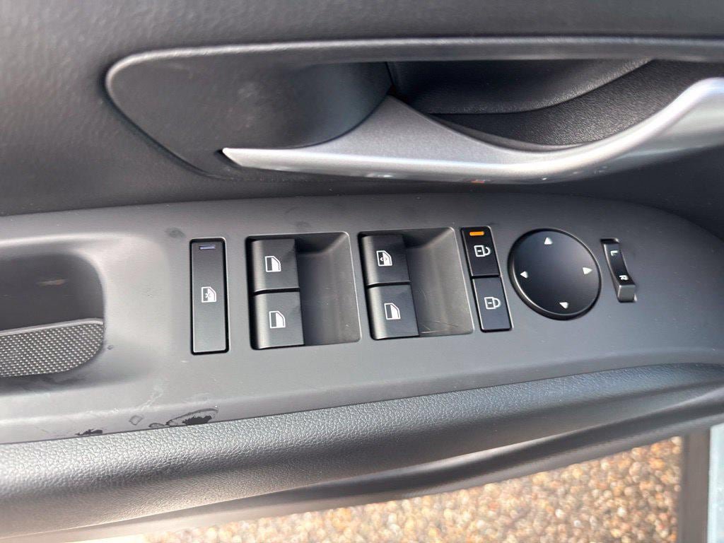 New 2027 Hyundai Santa Cruz SE AWD/4WD image 11