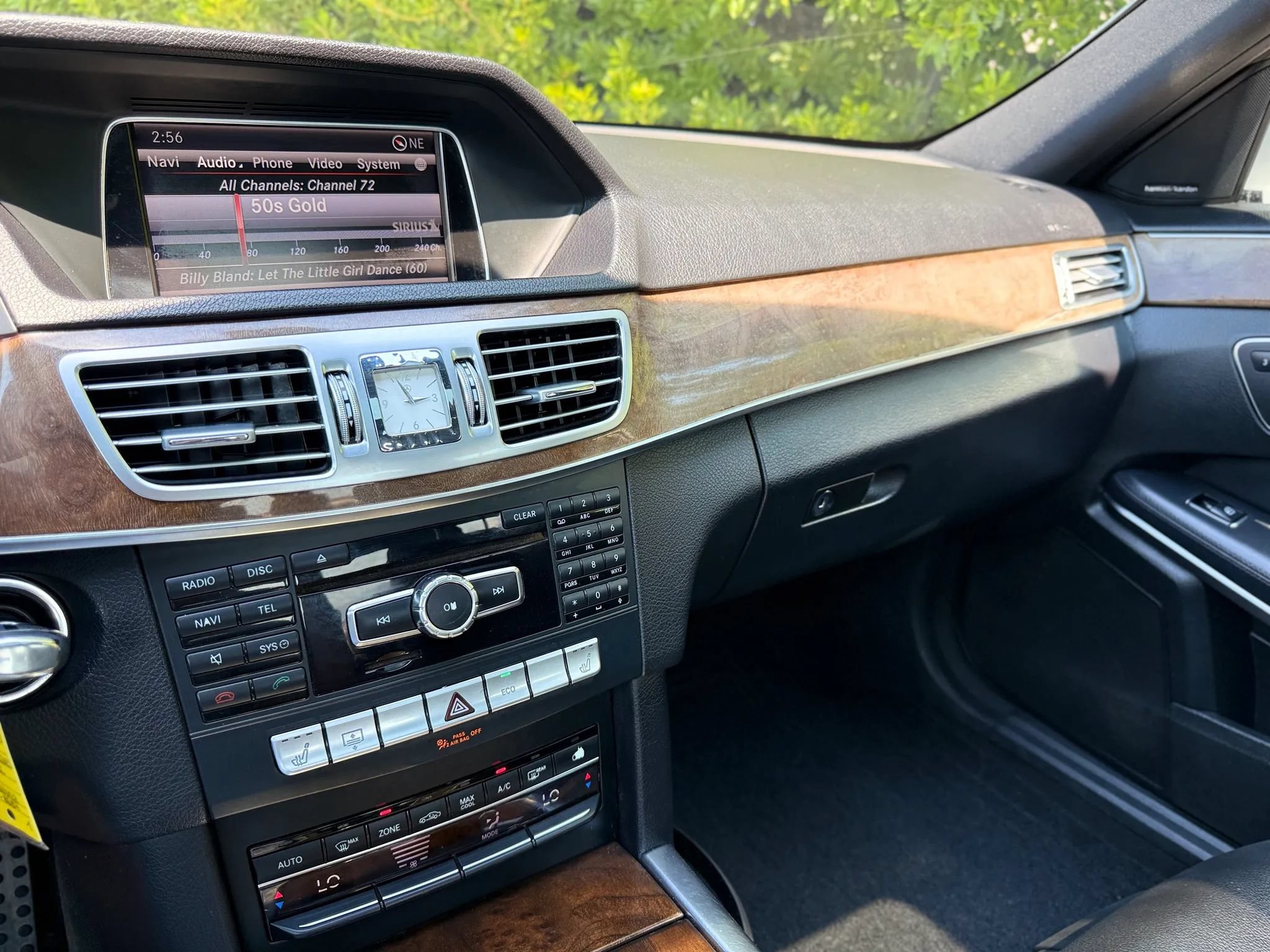 Used 2015 Mercedes-Benz E 350 4MATIC Sedan w/ Premium 1 Package image 29