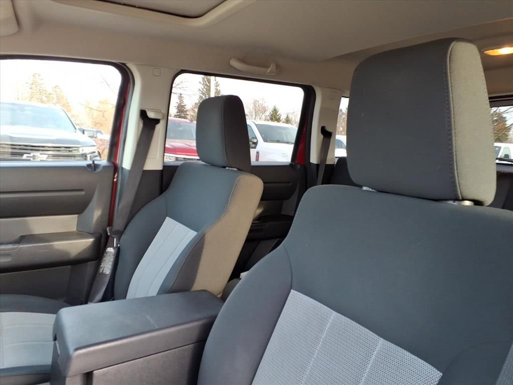 Used 2008 Dodge Nitro SXT w/ Sun & Wheels Group image 18