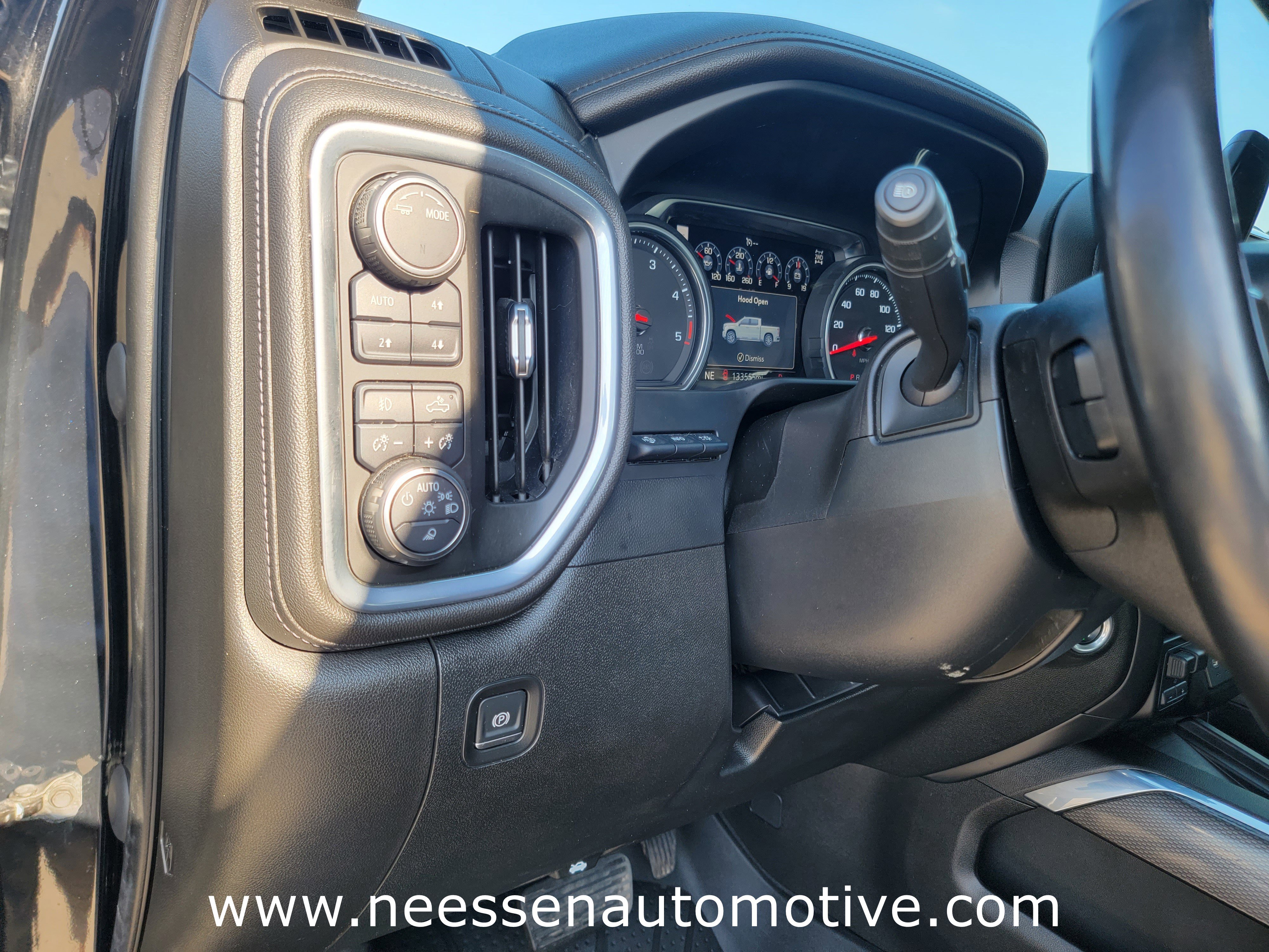 Used 2021 Chevrolet Silverado 2500 LTZ w/ Carhartt Edition image 24
