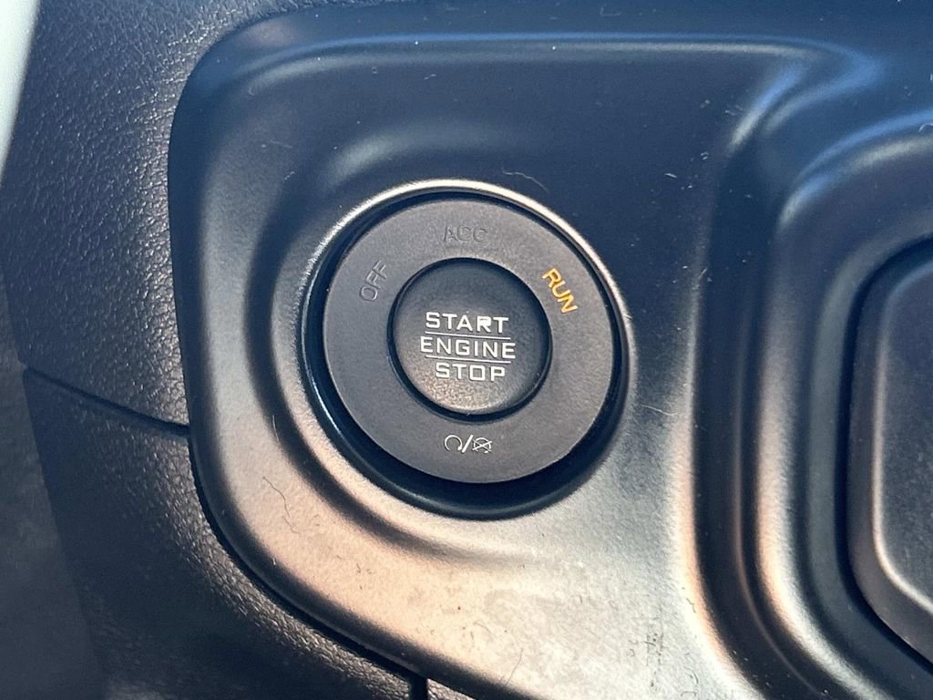 Used 2018 Jeep Wrangler Unlimited Sport S image 26