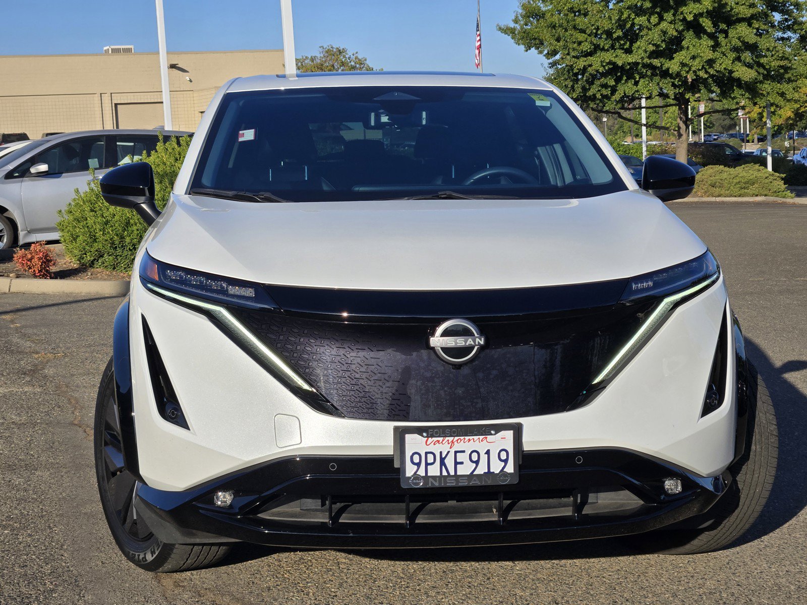 Certified 2024 Nissan Ariya FWD image 2