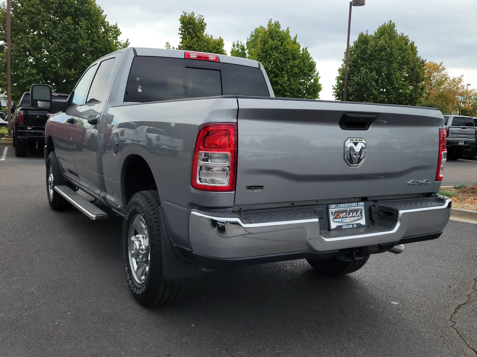 Used 2024 RAM 2500 Tradesman w/ Chrome Appearance Group AWD/4WD image 5