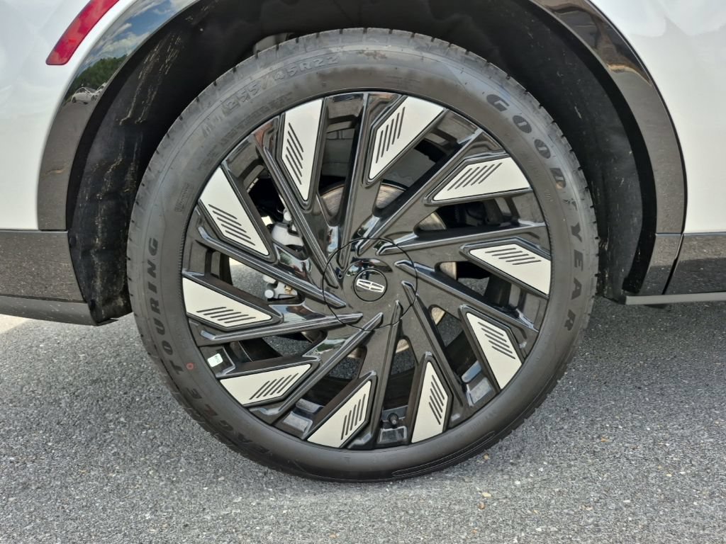 New 2026 Lincoln Nautilus Reserve AWD/4WD image 12
