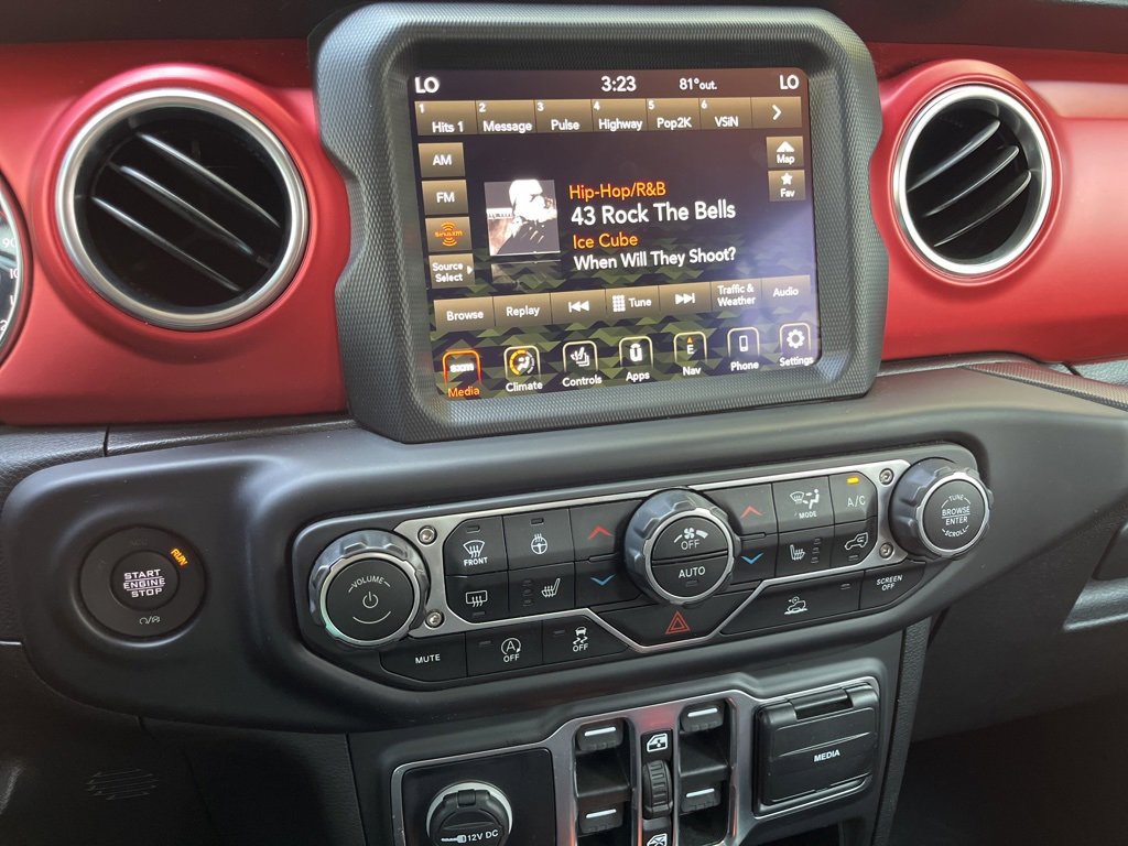 Used 2022 Jeep Wrangler Unlimited Rubicon w/ LED Lighting Group image 46