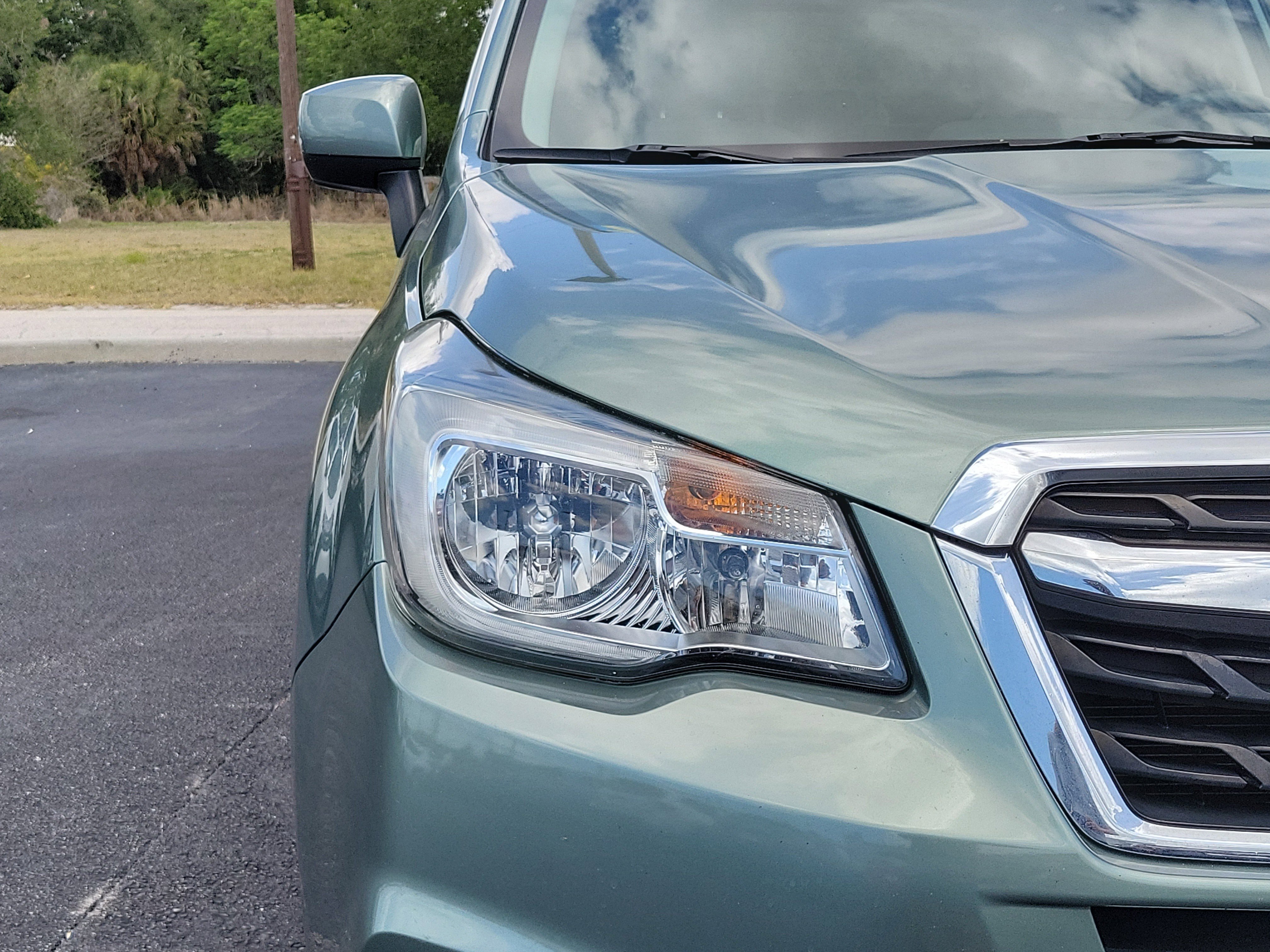 Used 2017 Subaru Forester 2.5i Limited AWD/4WD image 7