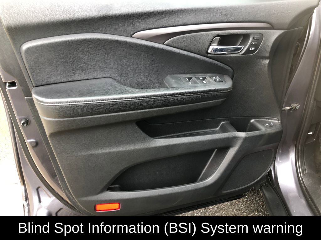 Used 2021 Honda Pilot EX-L image 11