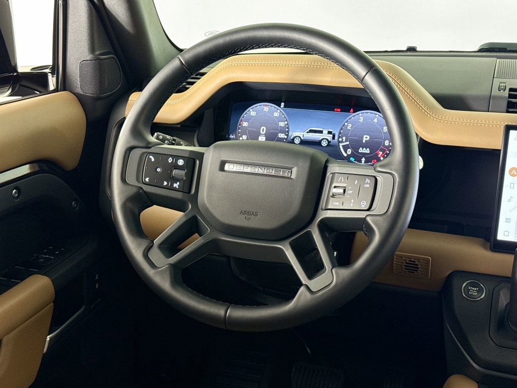 Used 2025 Land Rover Defender 110 S image 20