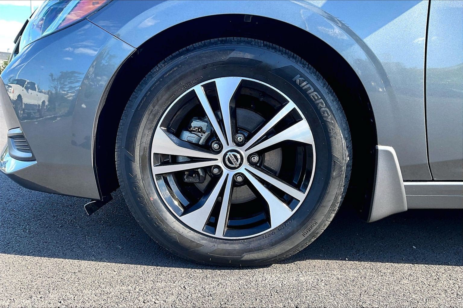 Used 2023 Nissan Sentra SV w/ All-Weather Package FWD image 9