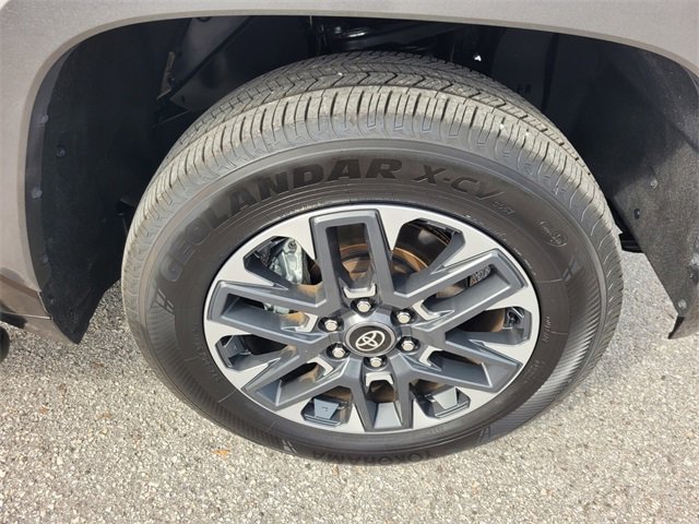 Used 2025 Toyota Tundra Limited image 19