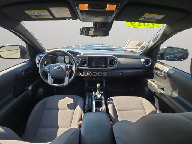 Used 2019 Toyota Tacoma TRD Sport AWD/4WD image 17