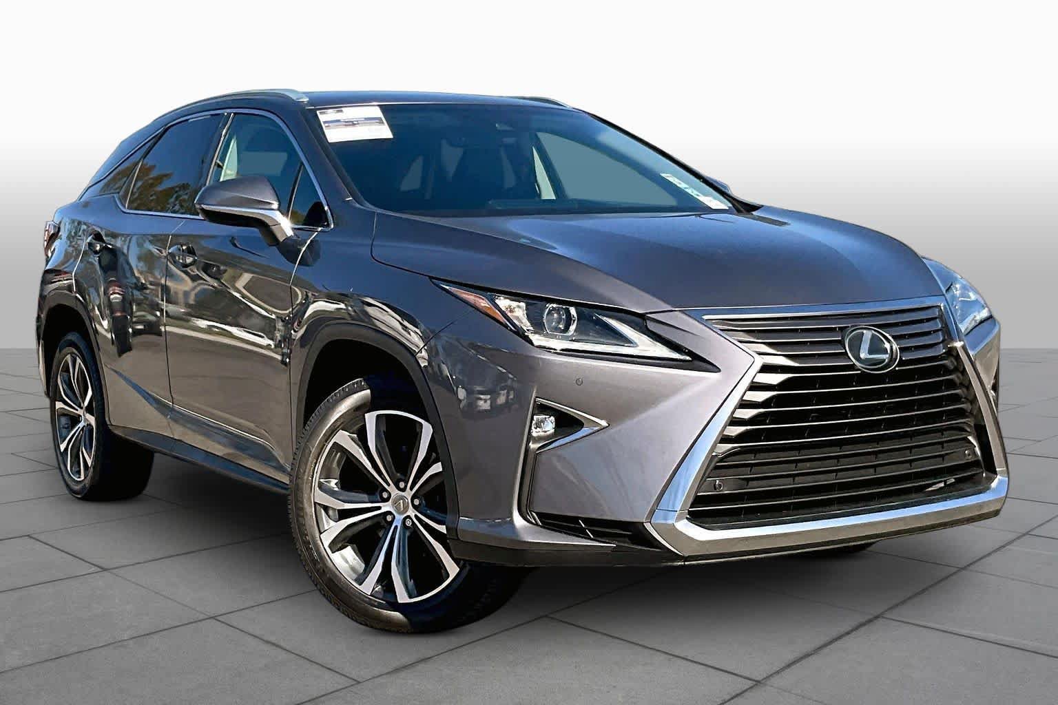 Used 2017 Lexus RX 350 FWD w/ Premium Package image 2