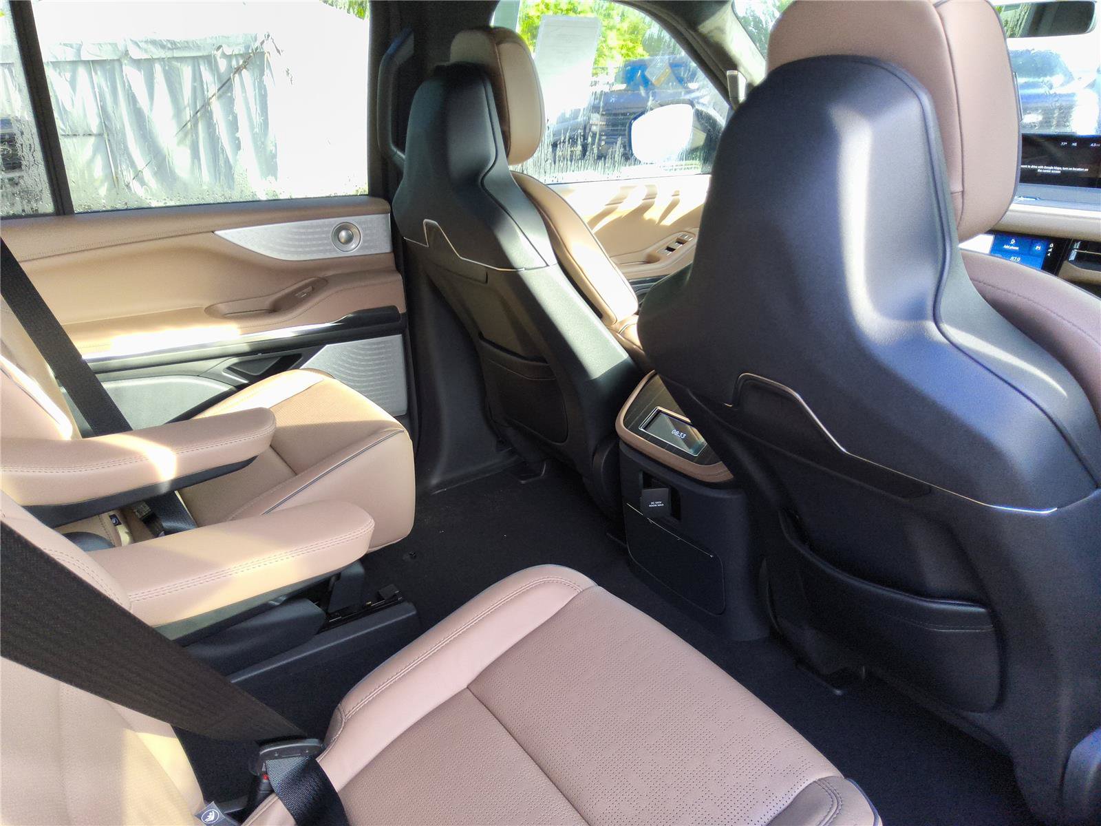 New 2027 Lincoln Navigator Black Label AWD/4WD image 30
