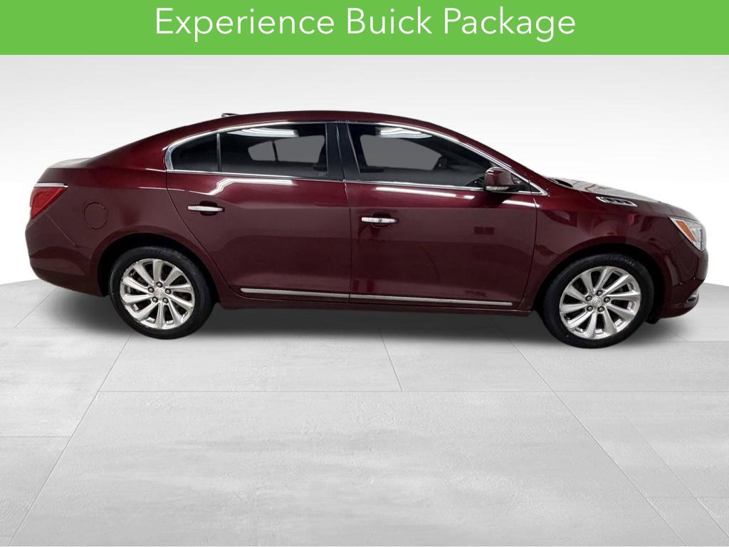 Certified 2016 Buick LaCrosse Leather w/ Experience Buick Package FWD image 8