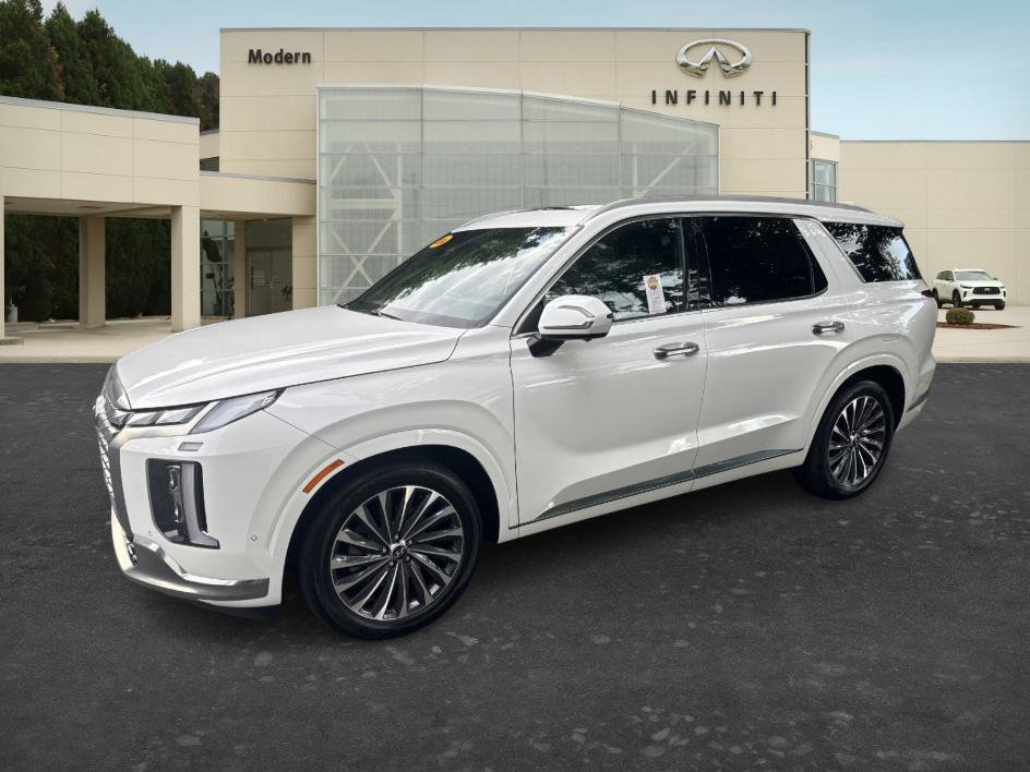 Used 2024 Hyundai Palisade Calligraphy FWD video 1