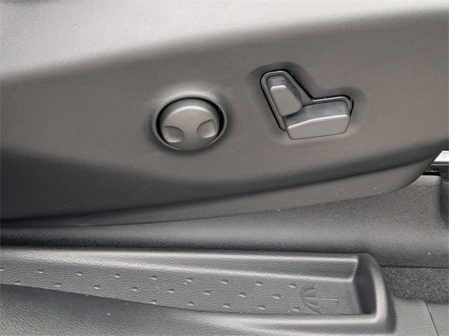 New 2026 Chrysler Pacifica Limited w/ Trailer Tow Group image 41