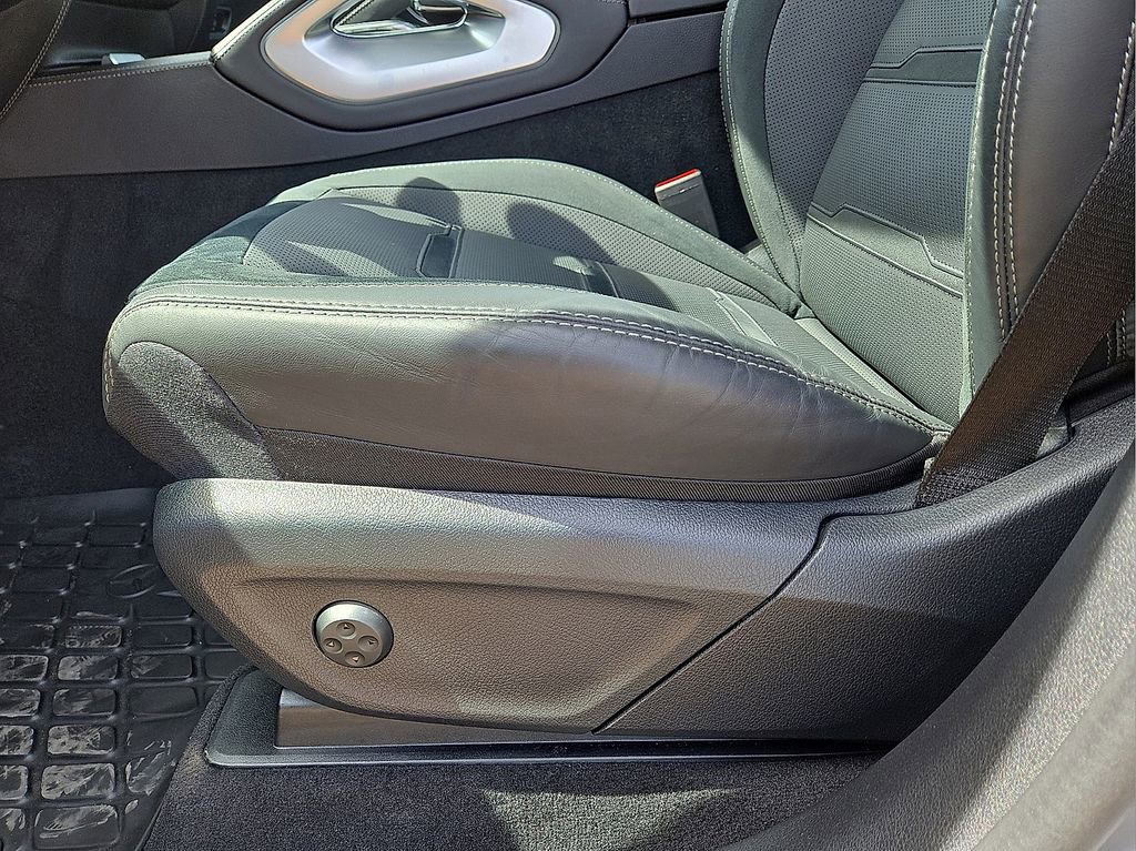 Used 2026 Mercedes-Benz GLE 53 AMG 4MATIC Coupe image 27